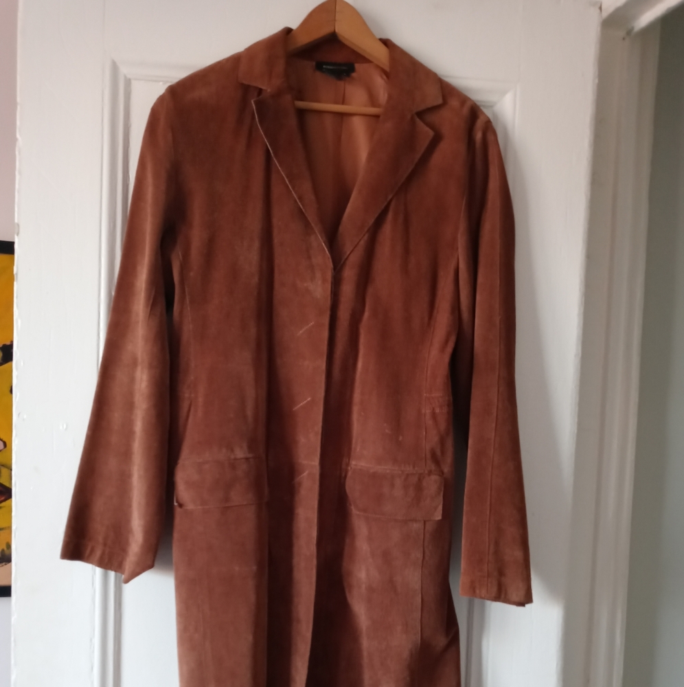 Suede fitted coat